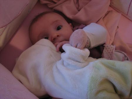 Pr�te pour ma sieste du matin avec Boby ....